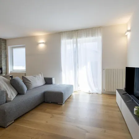 Civico 16 Garden By Interhome