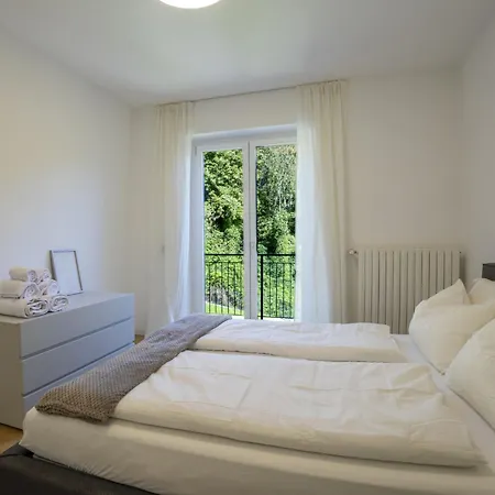 בית נופש Civico 16 Garden By Interhome