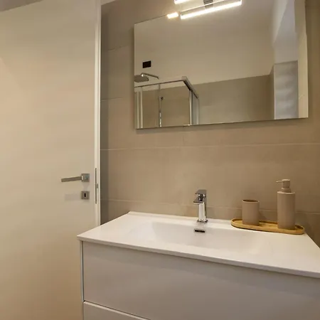 בית נופש Civico 16 Garden By Interhome Tresivio