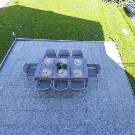 Civico 16 Garden By Interhome